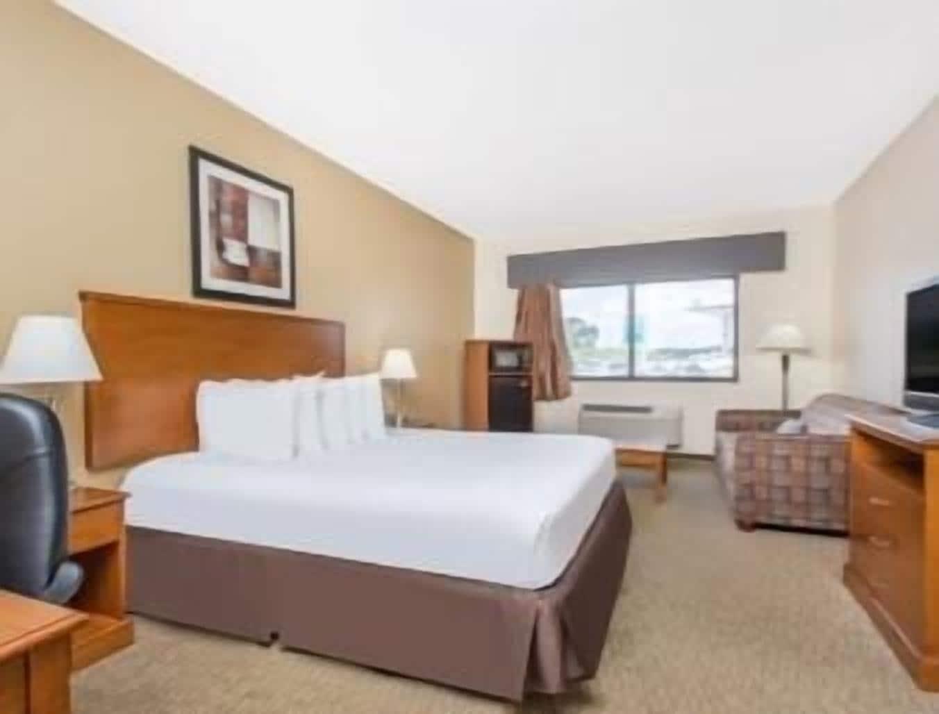 Days Inn By Wyndham Phenix City Near Fort Moore Εξωτερικό φωτογραφία